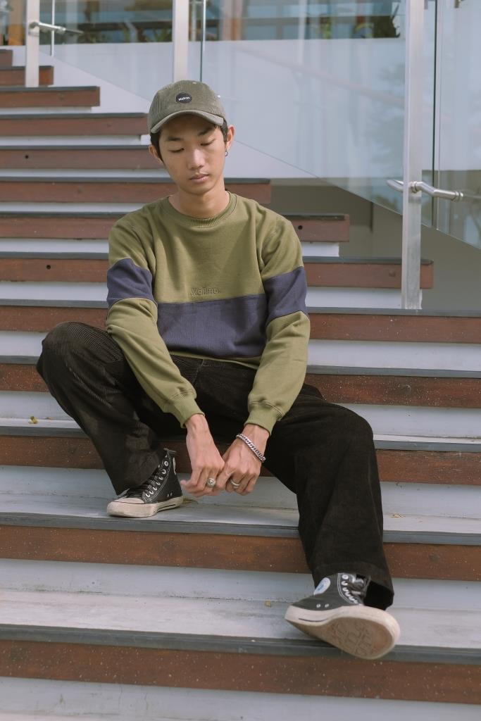 Crewneck Twin Sena Army Navy