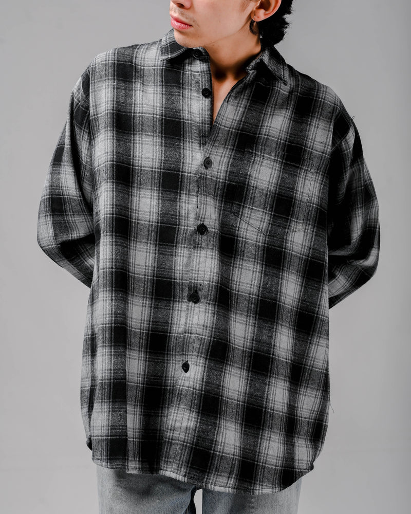 Kemeja Flannel Saul